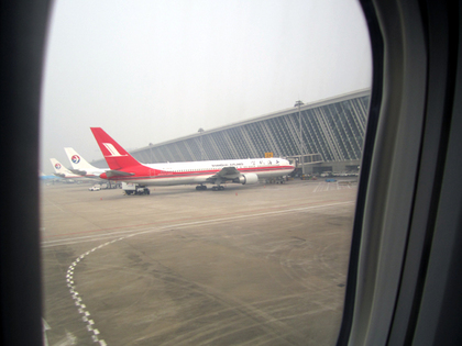 上海浦東国際空港到着11.JPG