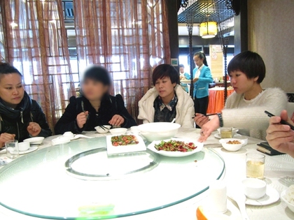 2014年3月7日女性会員吃飯4.JPG