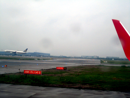 2014年5月10日 上海離陸.JPG