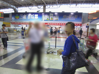 2014年5月桂林空港お見送り4.JPG