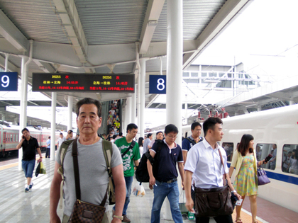 2014年6月6日高速鉄道で桂林回.JPG